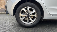 Hyundai i20 1.2 MPi SE 5dr Petrol Hatchback